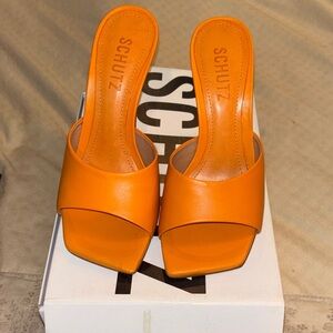 SCHUTZ Women's Tangerine Orange Open Toe Slide 3” Heels